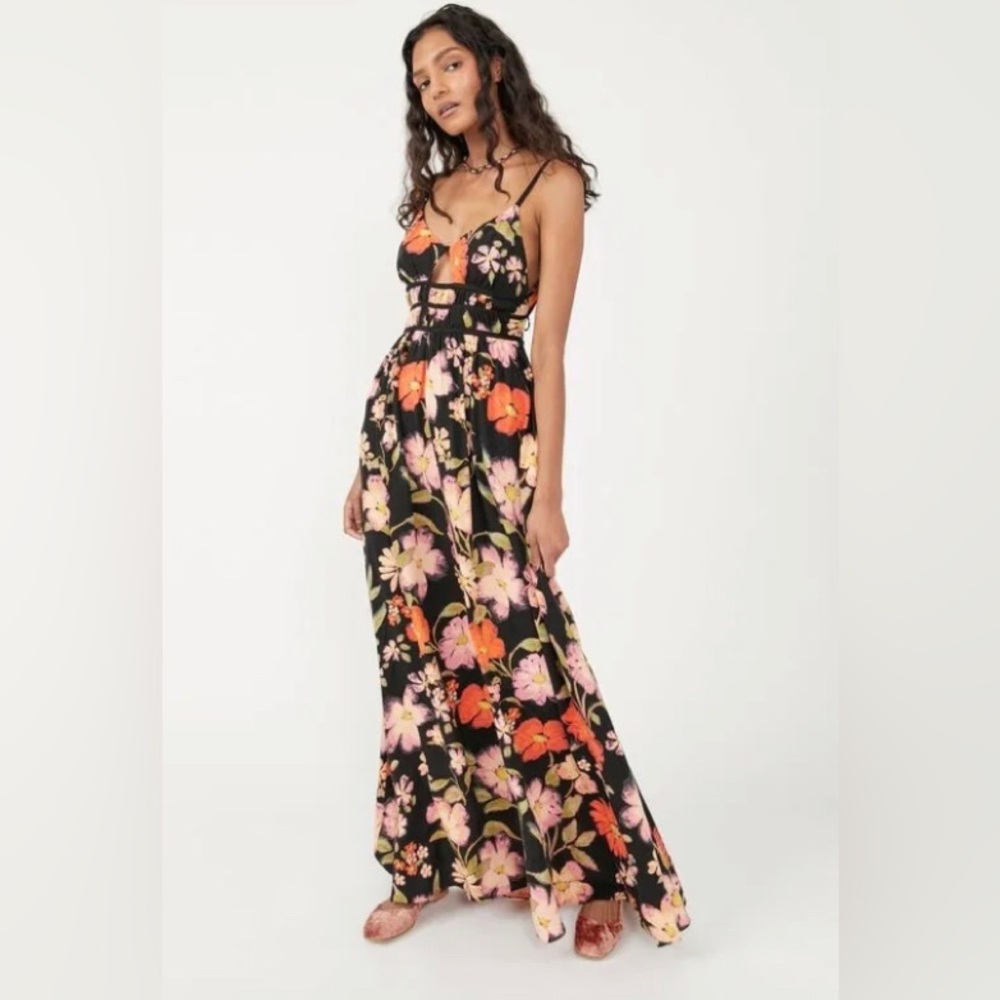 Free People Wisteria Maxi Dress In Dark Combo 
NWT $148 Size S